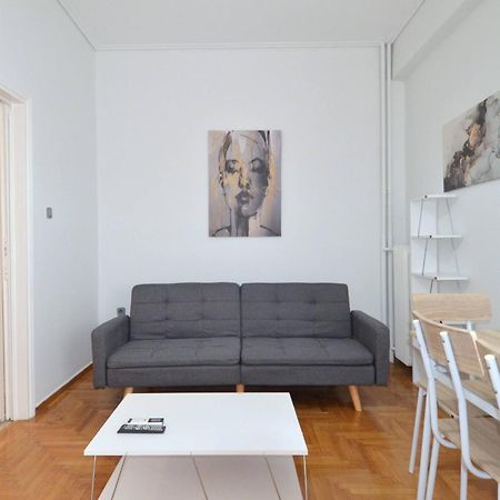 A Cozy Minimal Apartment At Koukaki, Dimitrako... アテネ エクステリア 写真