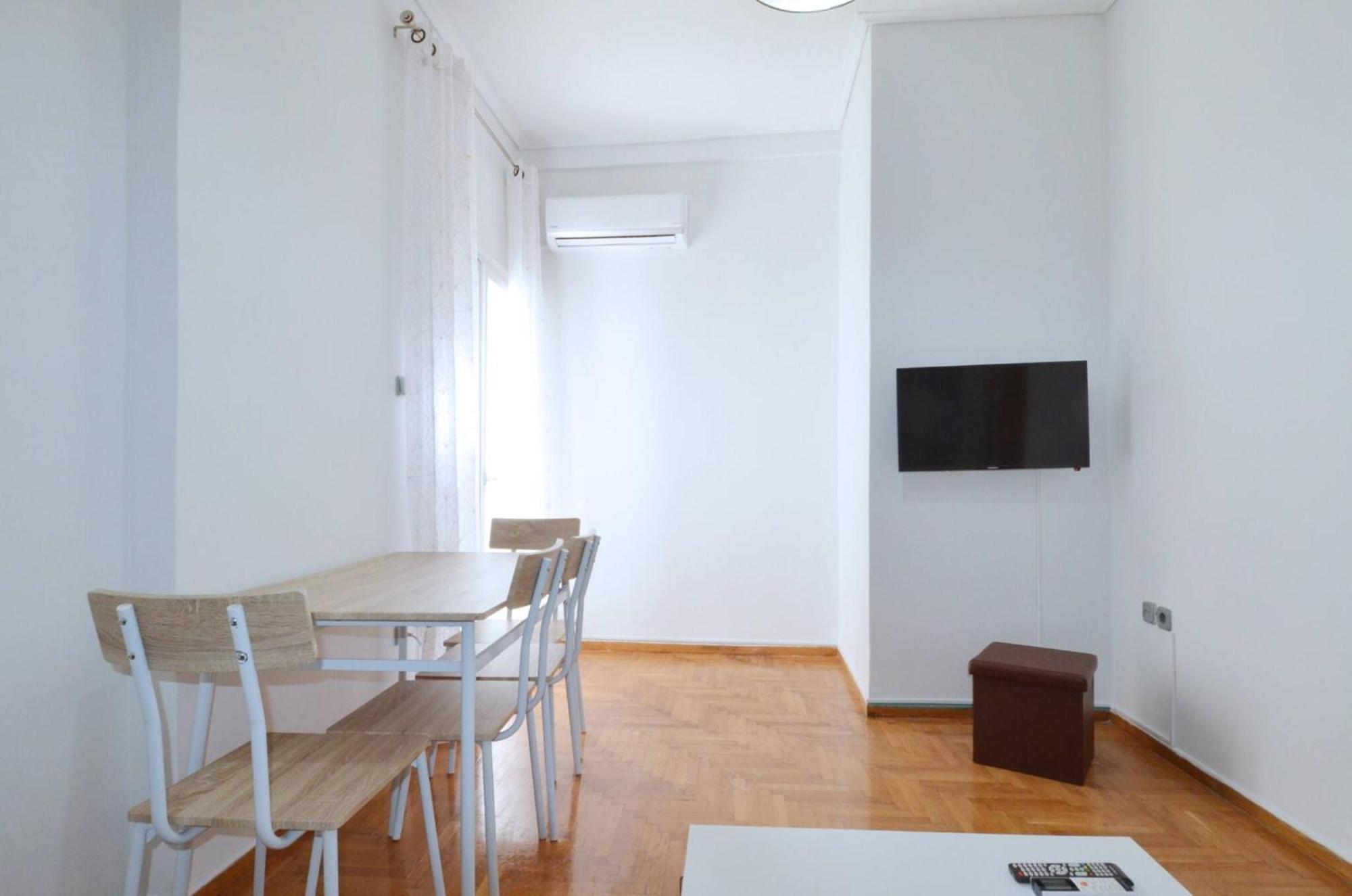 A Cozy Minimal Apartment At Koukaki, Dimitrako... アテネ エクステリア 写真